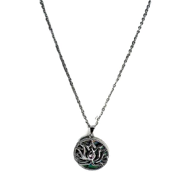 NEW Silver Abalone Shell Lotus Flower Round Pendant Necklace Womens - Picture 15 of 15